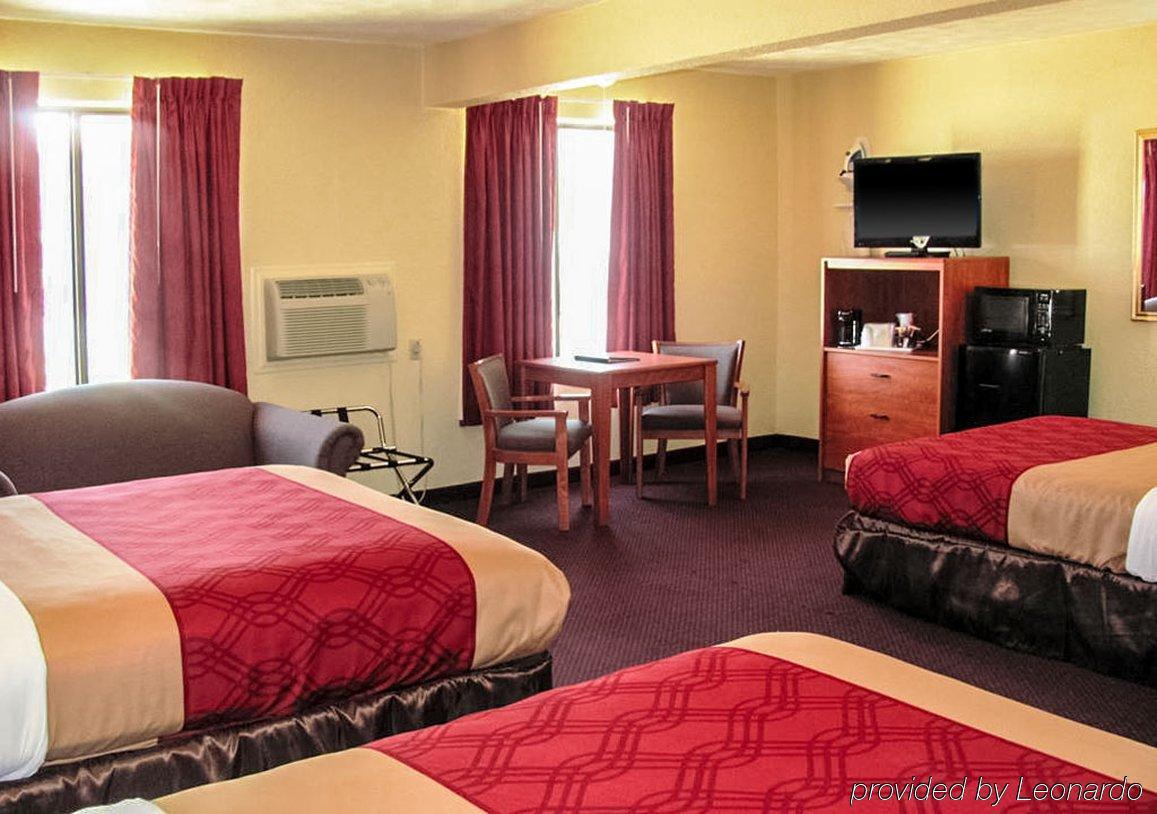 Econo Lodge Ottawa Buitenkant foto
