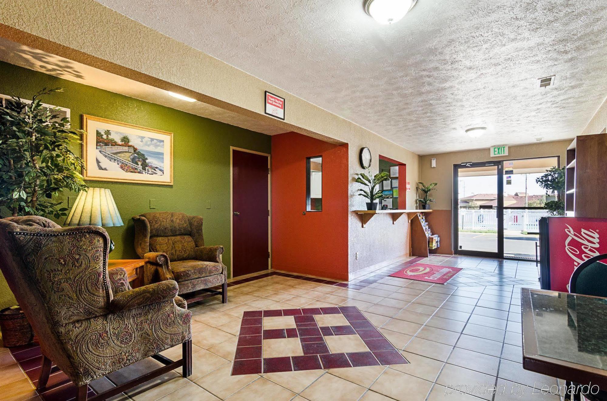 Econo Lodge Ottawa Buitenkant foto