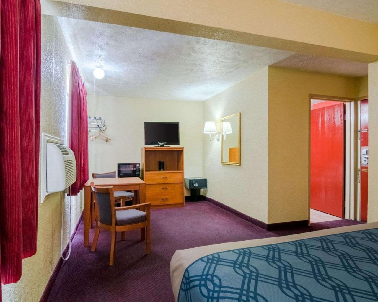 Econo Lodge Ottawa Buitenkant foto